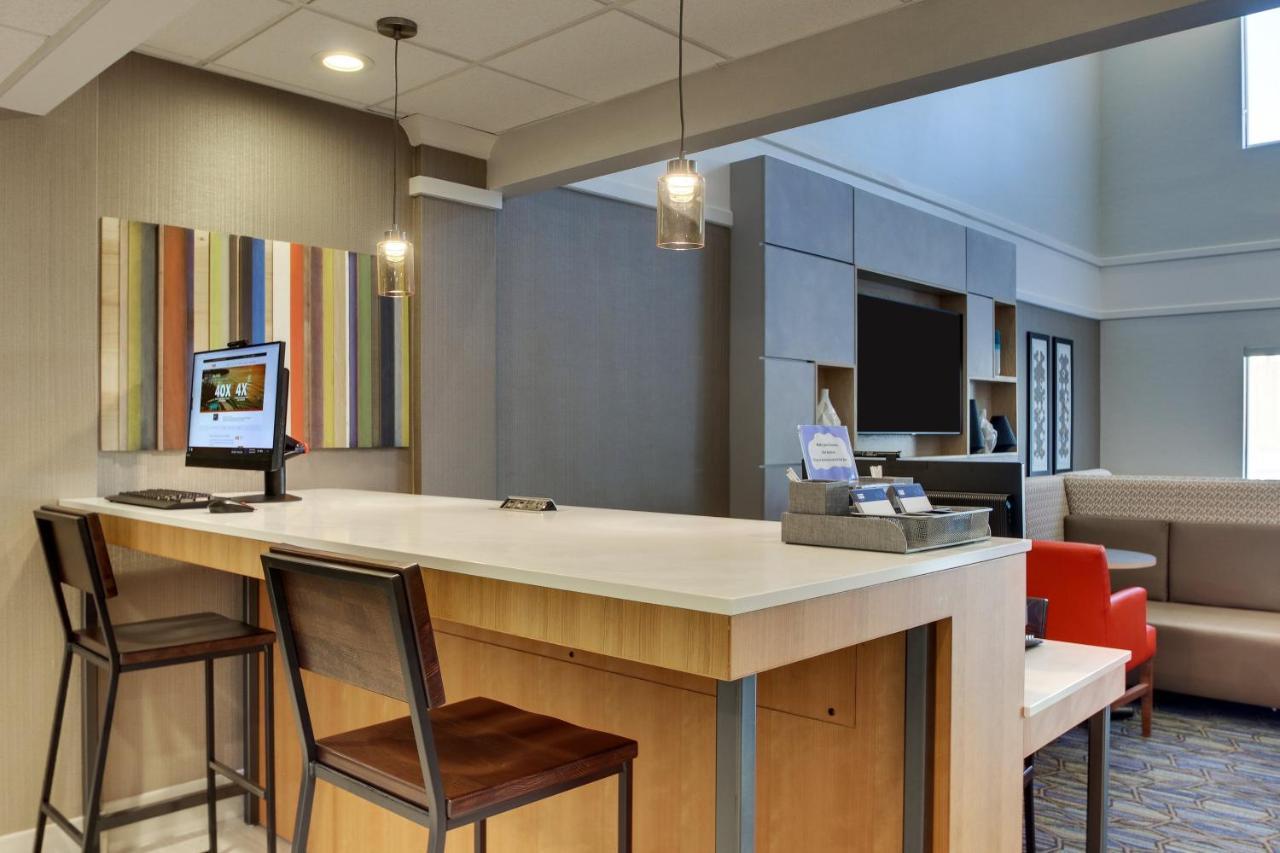 Holiday Inn Express Hotel & Suites - Atlanta/Emory University Area By Ihg Decatur Exterior foto