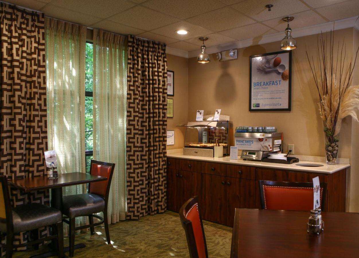 Holiday Inn Express Hotel & Suites - Atlanta/Emory University Area By Ihg Decatur Exterior foto