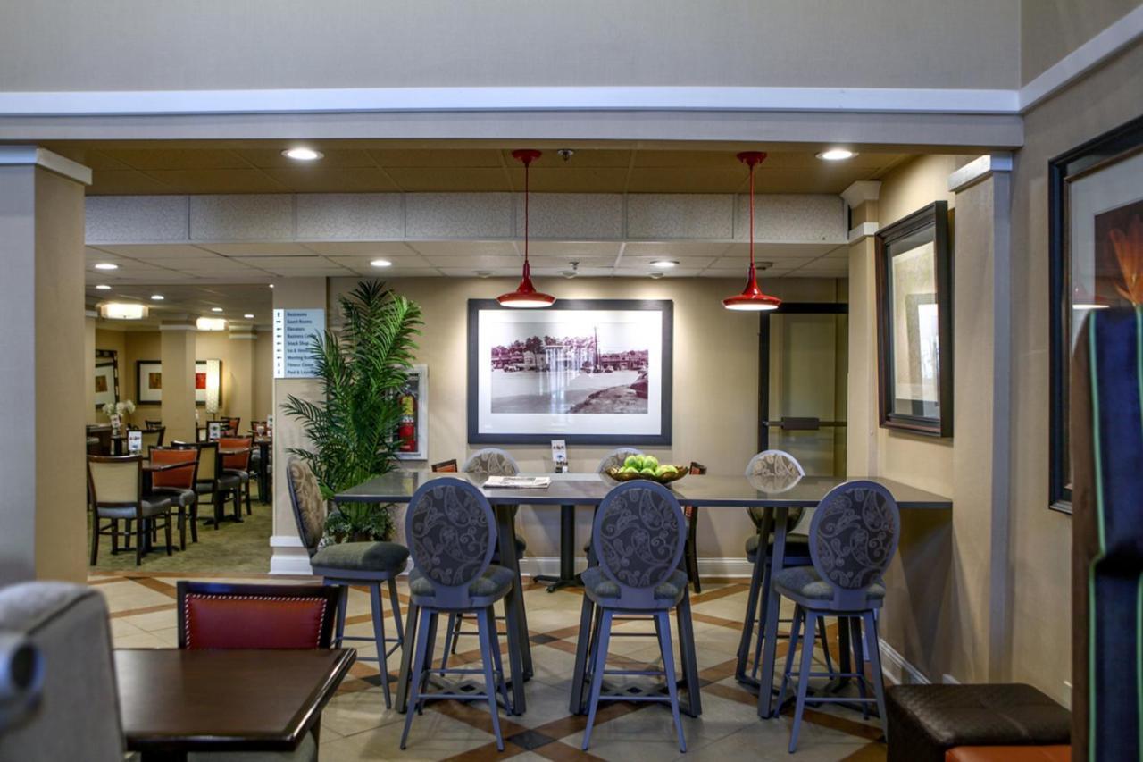 Holiday Inn Express Hotel & Suites - Atlanta/Emory University Area By Ihg Decatur Exterior foto